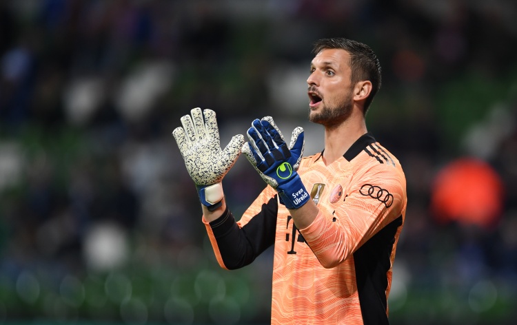 圖片報(bào)：拜仁將和烏爾賴(lài)希續(xù)約至2026年，期滿后預(yù)計(jì)留俱樂(lè)部任職