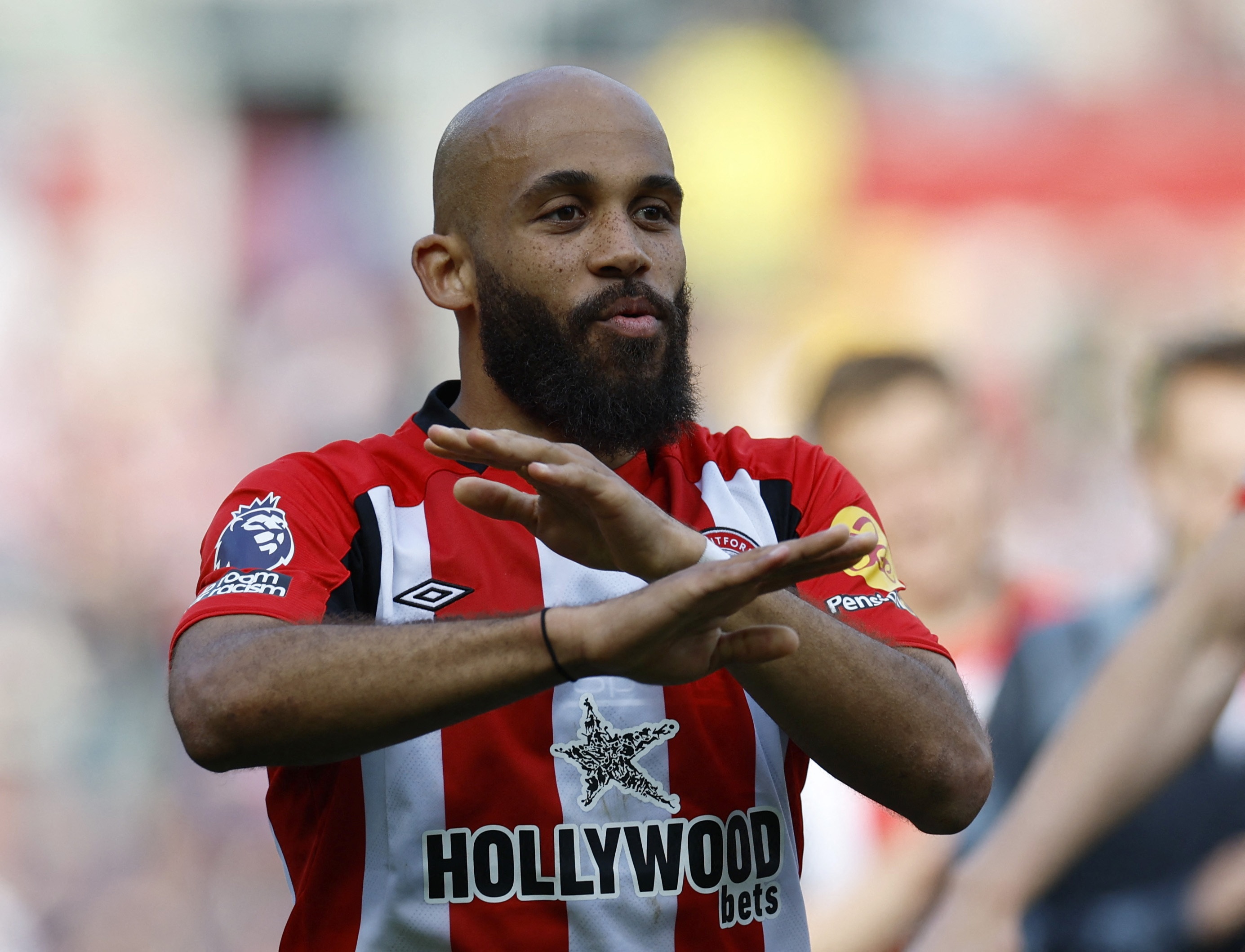 曼晚：小蜜蜂對姆貝莫要價接近6250萬鎊，與庫尼亞基本持平