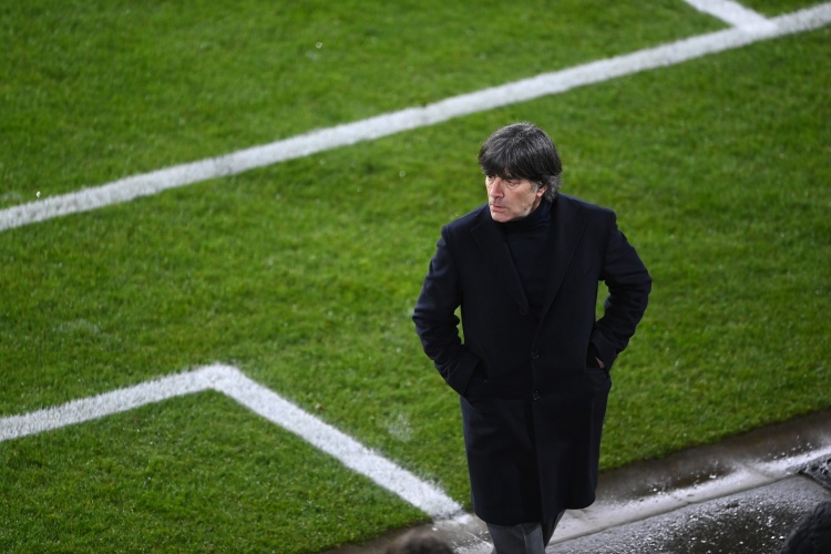 勒夫：最近一兩周我收到一些球隊(duì)邀請，接下來會(huì)看看雙方是否合適