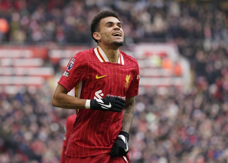 世體：迪亞斯在找合適時機向利物浦提離隊，巴薩密切關(guān)注