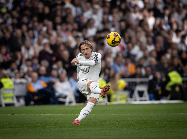 前皇馬體能教練：39歲莫德里奇單賽季能踢30場，會給米蘭球迷驚喜