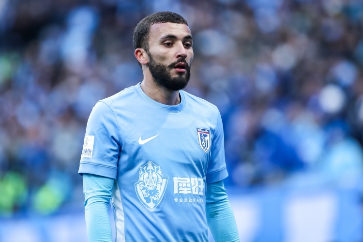 拉布亞德成為首位連續(xù)三場中超進球的大連英博球員