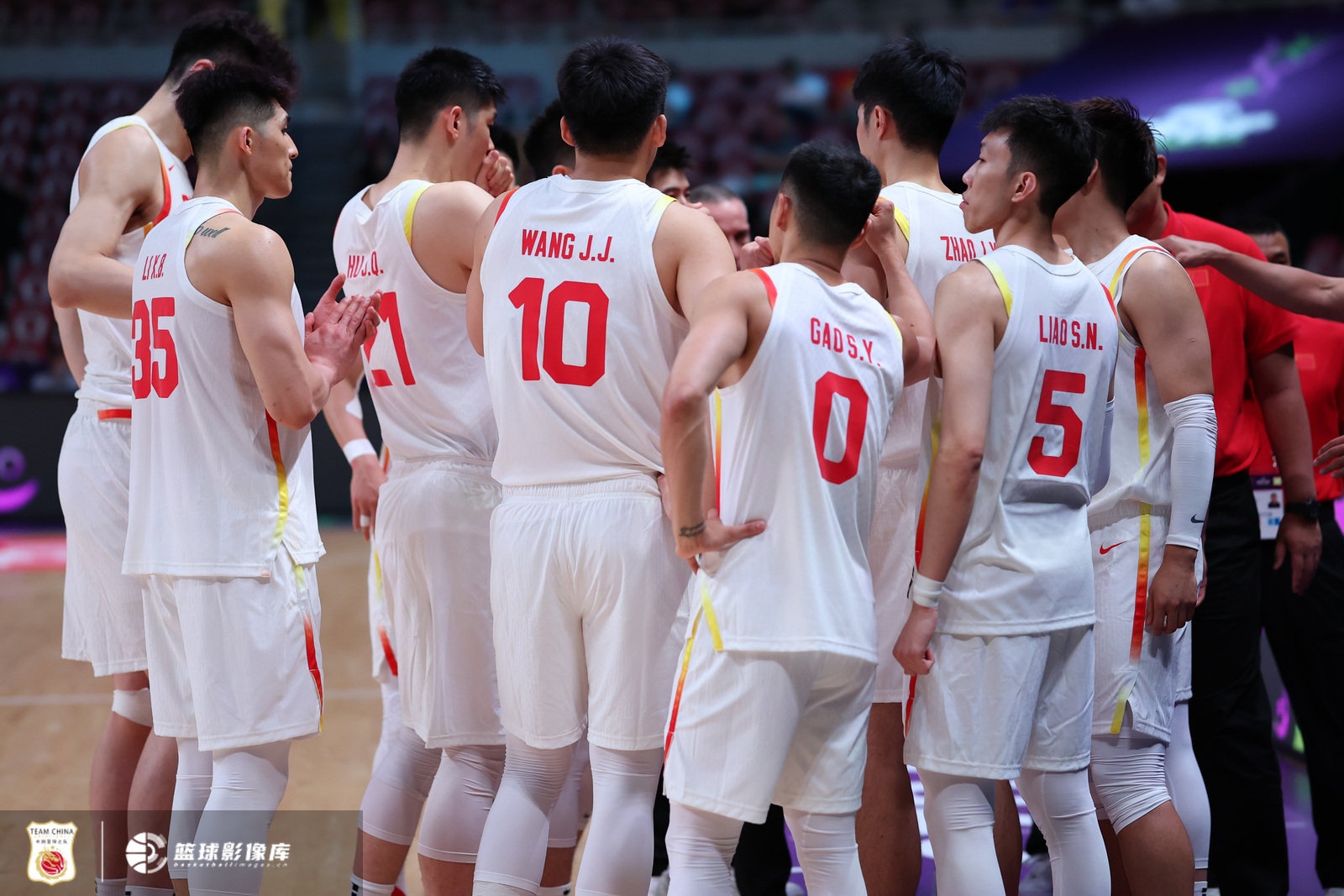 媒體人：這次中國隊(duì)能否取得令大多數(shù)球迷滿意的成績 就看下場了