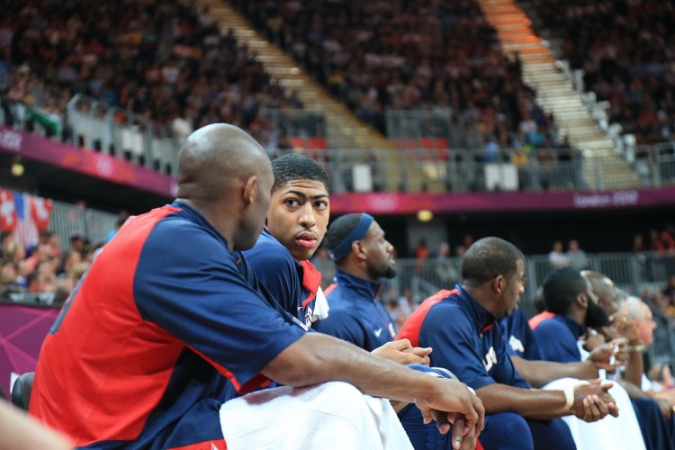 2012年的今天：美國男籃“夢(mèng)十隊(duì)”在倫敦奧運(yùn)會(huì)成功衛(wèi)冕