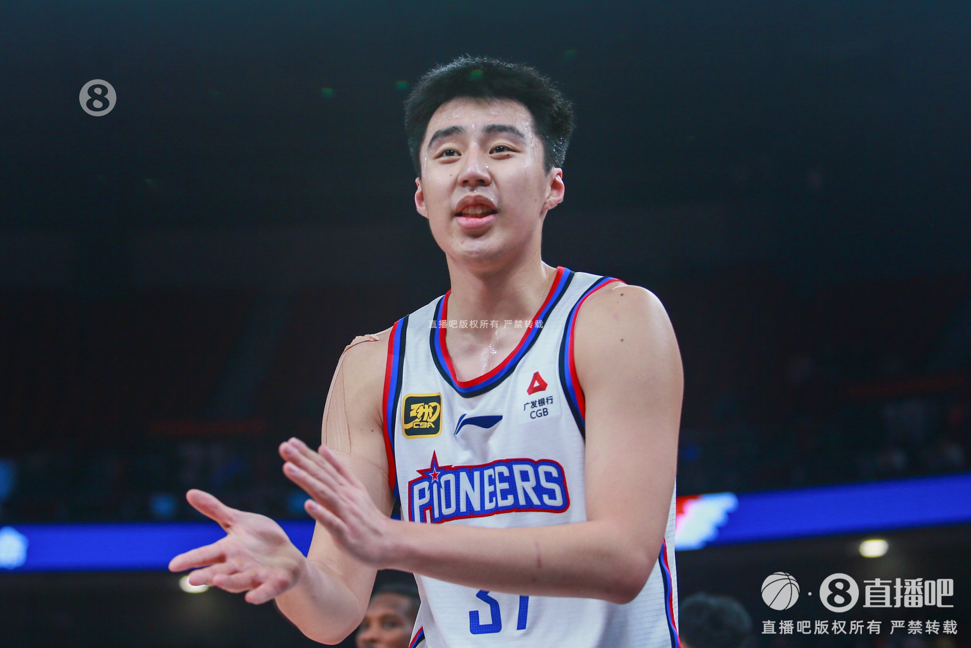 媒體人：天津男籃沒有匹配北控對杜伯超的報(bào)價(jià) 后者將加盟北控